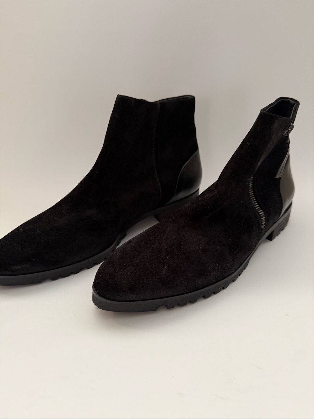 Paul Green Black Suede Ankle Boots Side Zip Lug Sole Size 9